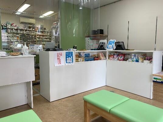 ブレイブ薬局　川口店様（内観）.jpg
