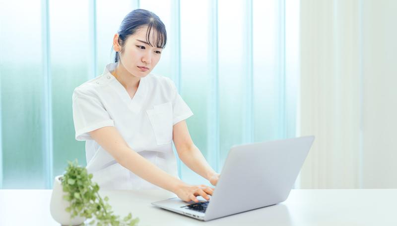 「薬剤師はいらない」といわれる理由は？必要とされる薬剤師になるためのポイントを解説