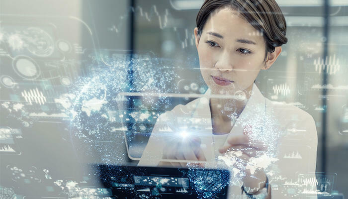 AIを活用する薬剤師のイメージ