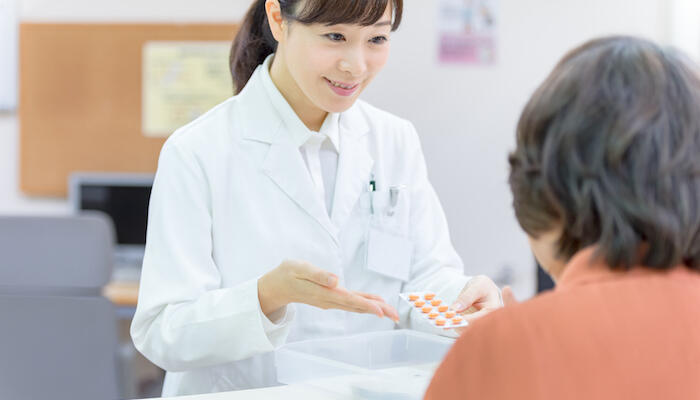 「アレルギー疾患医療提供体制」って？日本の現状や薬剤師に求められる役割を解説