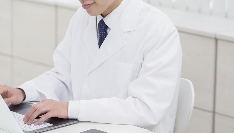 電子処方箋で薬局が変わる?導入の目的やメリットを解説!