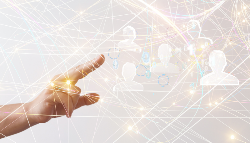 方向性を示す指の画像