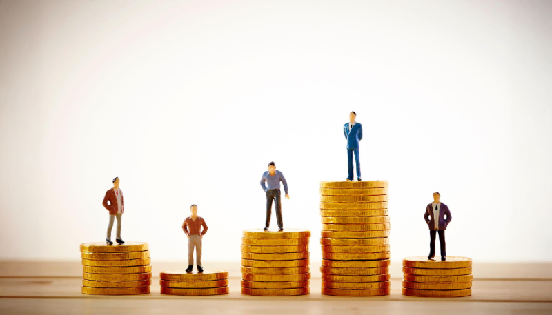 お金に関する比較の高低