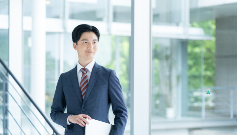 企業で働く薬剤師のイメージ写真