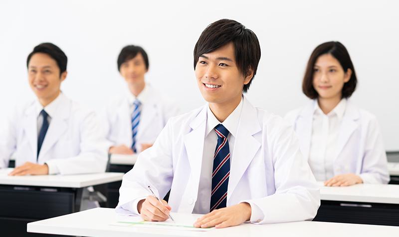 リウマチ財団登録薬剤師の資格取得方法