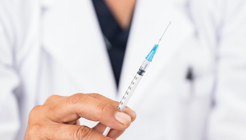 【薬剤師向け】抗体医薬品とは？特徴やデメリット、薬局での取り扱いの注意点など解説