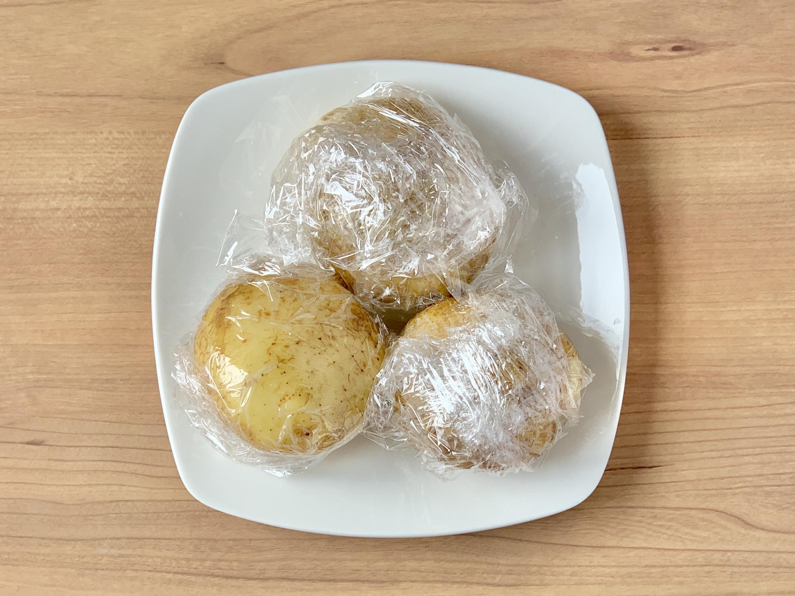 手割り新じゃがの海苔チーズ揚げ