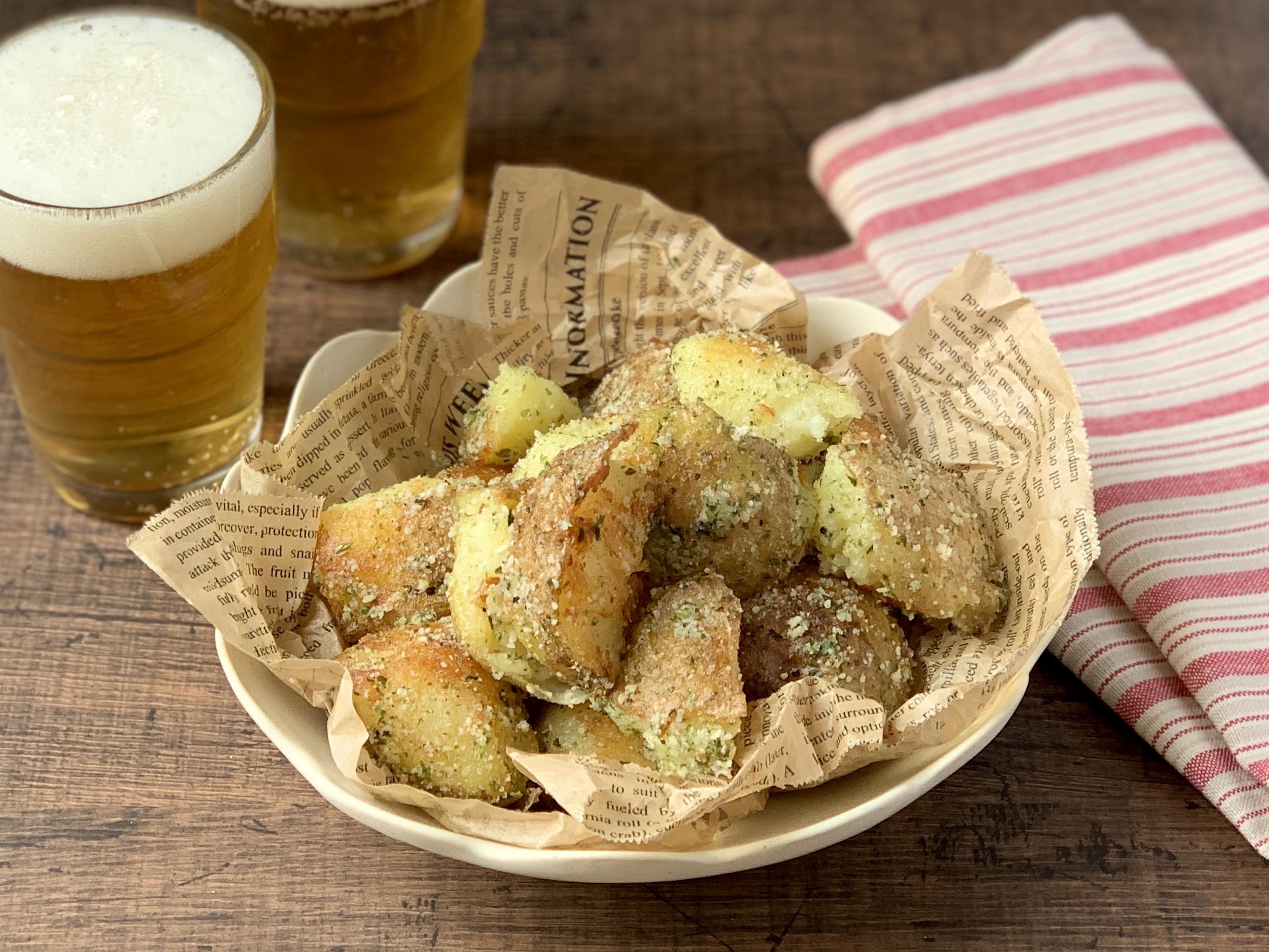 手割り新じゃがの海苔チーズ揚げ