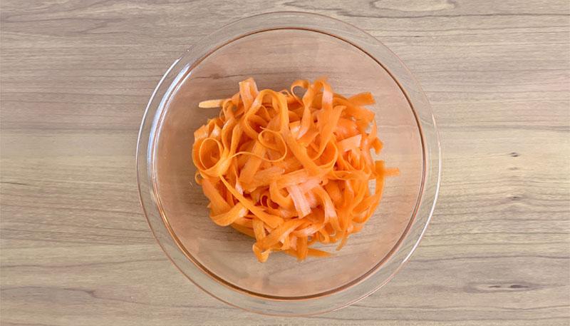 グレープフルーツとアーモンドのキャロットラペ