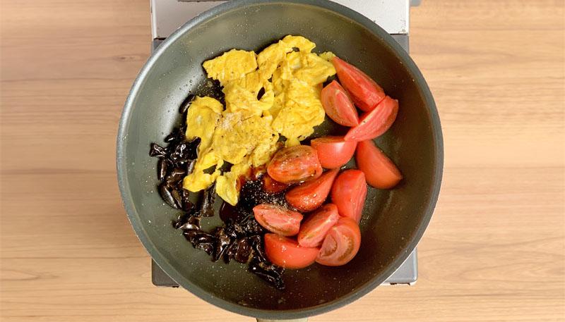 卵とトマトのオイスター炒め