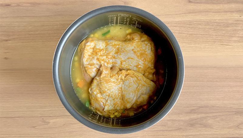 炊飯器一つでタンドリーチキンピラフ