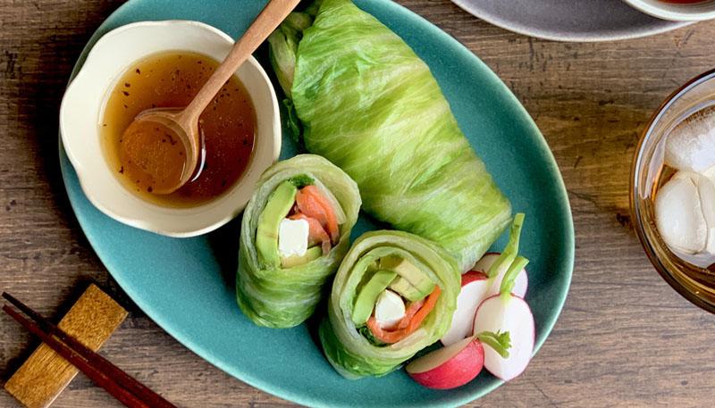 サーモンとレタスの生春巻き風