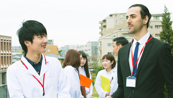 海外で活躍する薬剤師のイメージ