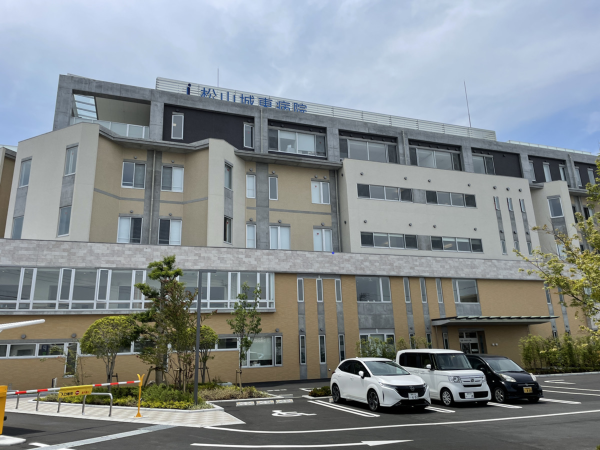 【松山市】≪福音寺駅より徒歩10分♪≫綺麗な職場で働きませんか？病院勤務が初めての方もご相談可能！残業月平均5ｈでワークライフバランス◎