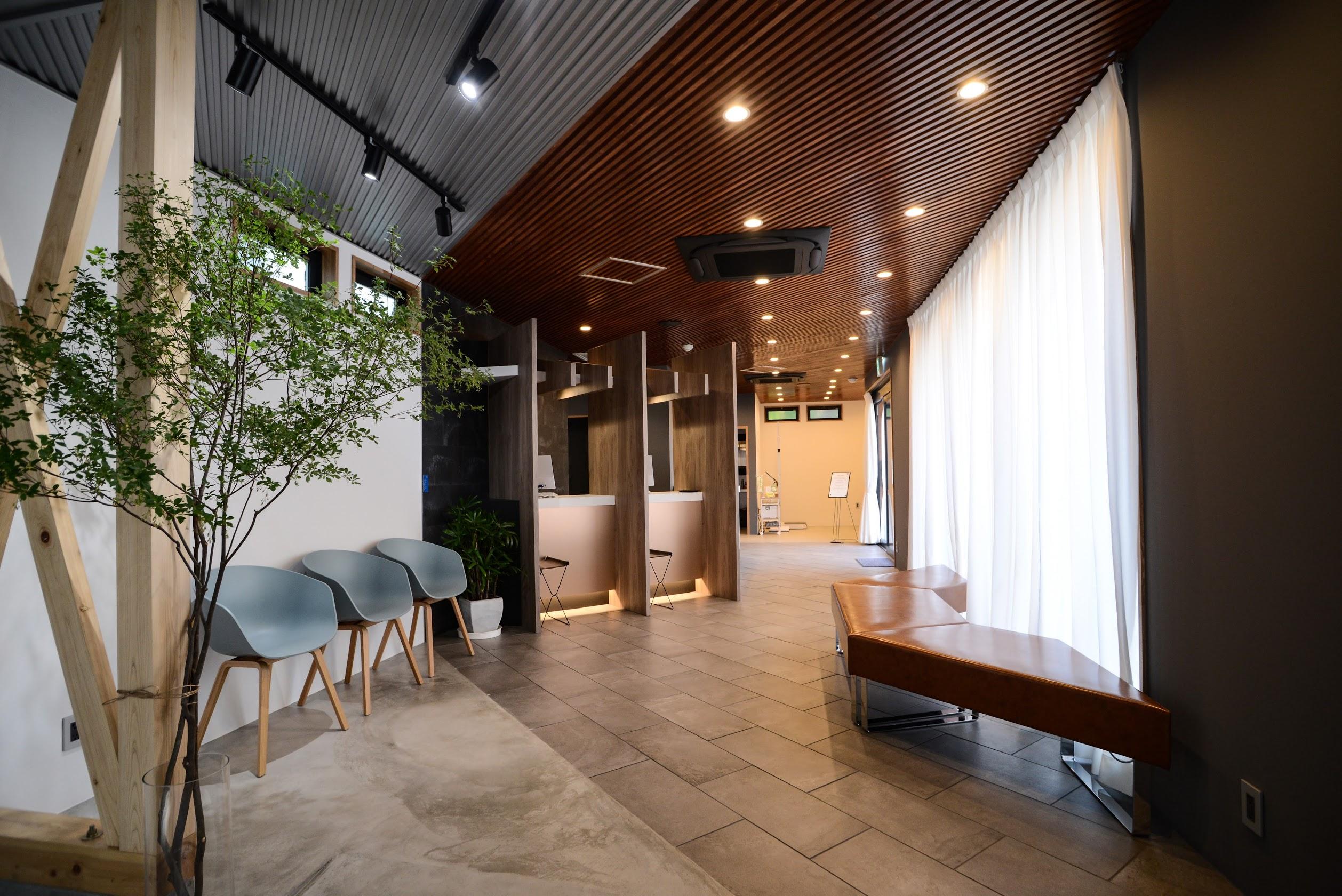 【岡崎市/岡崎駅】急募！年収550万円可能、年間休日120日以上、ヘルスケア施設併設の次世代薬局で未病予防や在宅医療など幅広い経験が積める求人です